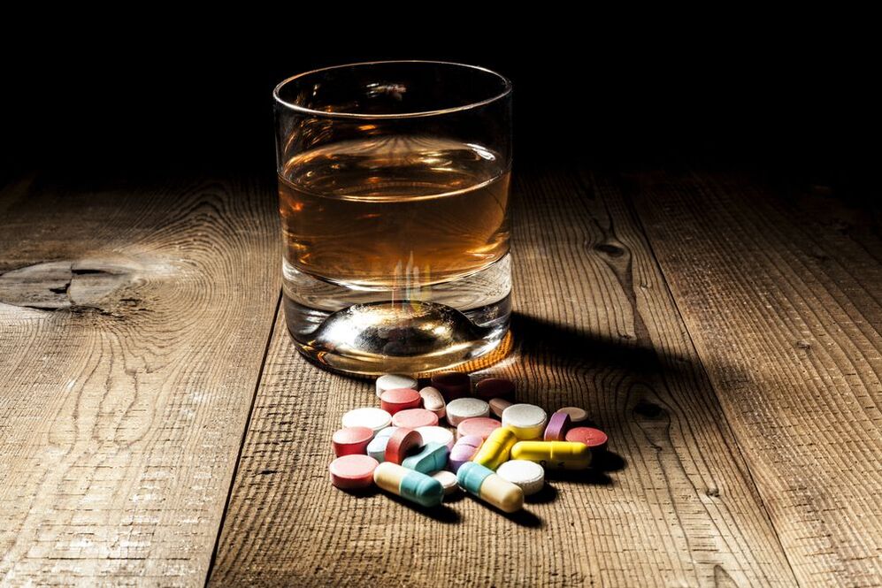 Compatibilité entre l'alcool et les antibiotiques